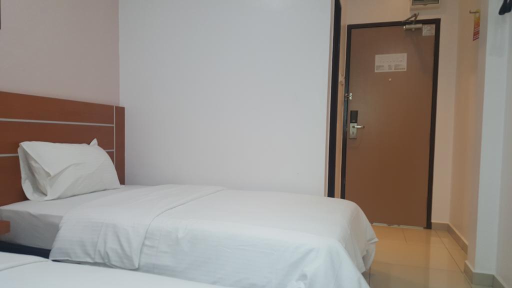 Dota Hotel Алор-Сетар Номер фото